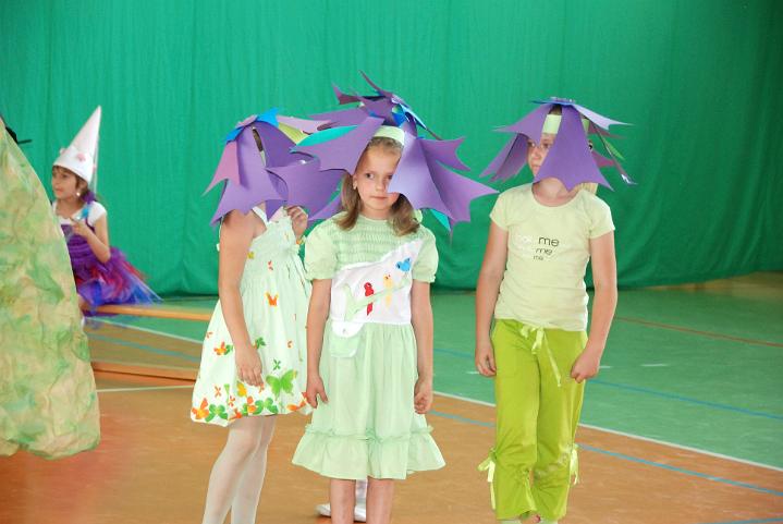 033.JPG